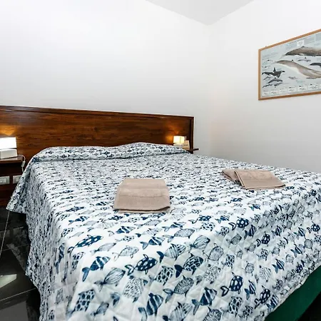 公寓 Bellavistaranzi - Free Parking & Wifi - Sea View Ranzi