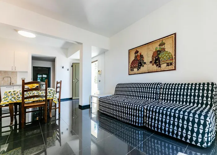 Bellavistaranzi - Free Parking & Wifi - Sea View 아파트